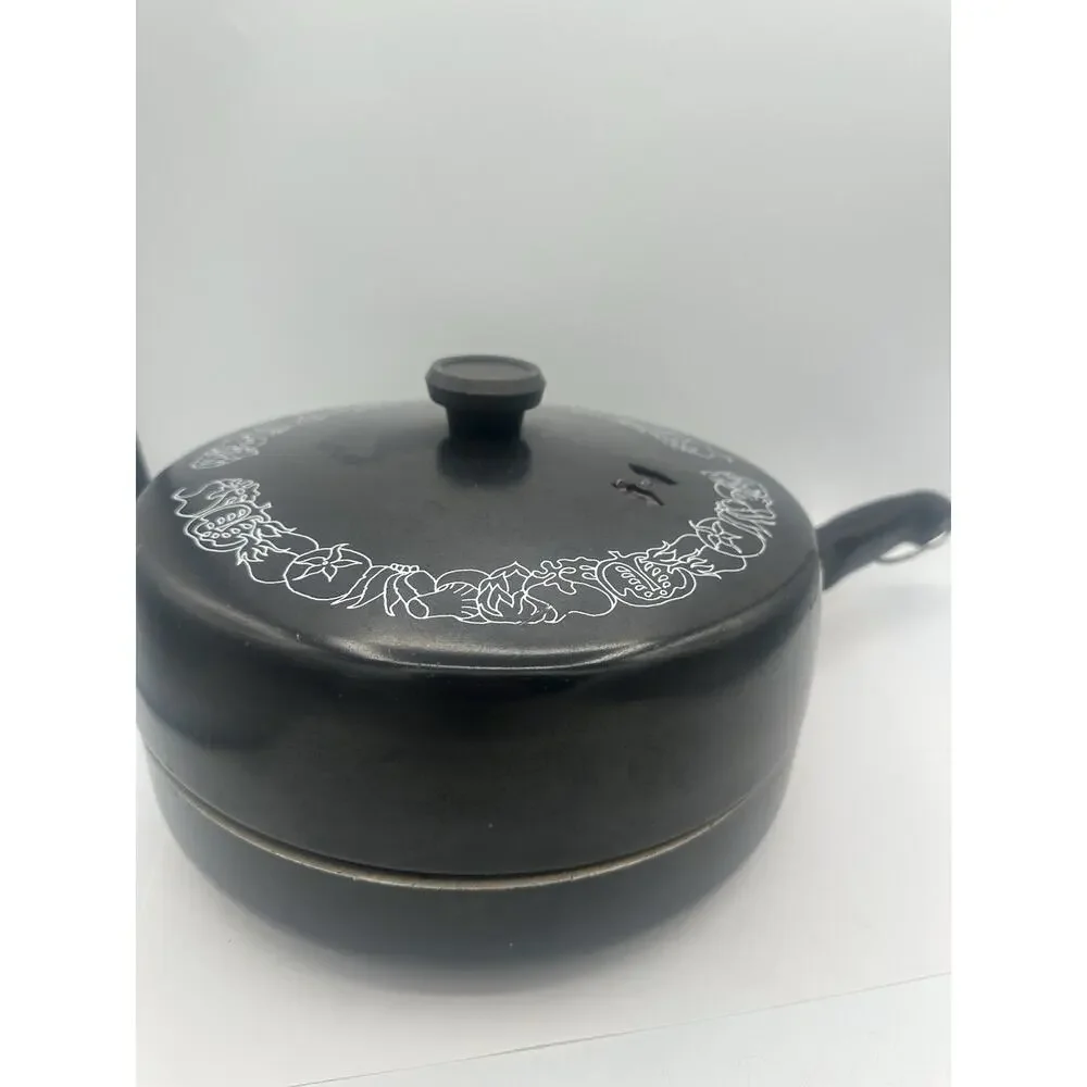 Wear-Ever Registered Aluminum Black Enamel 1 Qt. Stock Pot Dutch Oven Retro